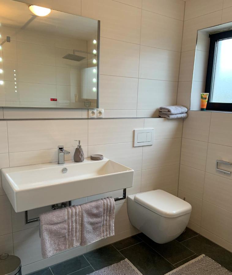 Ferienwohnung Klosterblick اولينغين-بيركيندورف المظهر الخارجي الصورة